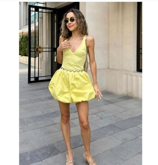 New Zara Mixed Ballon Yellow Mini Dress NWOT Size XS Blogger Influencer Favorite - Picture 6 of 16